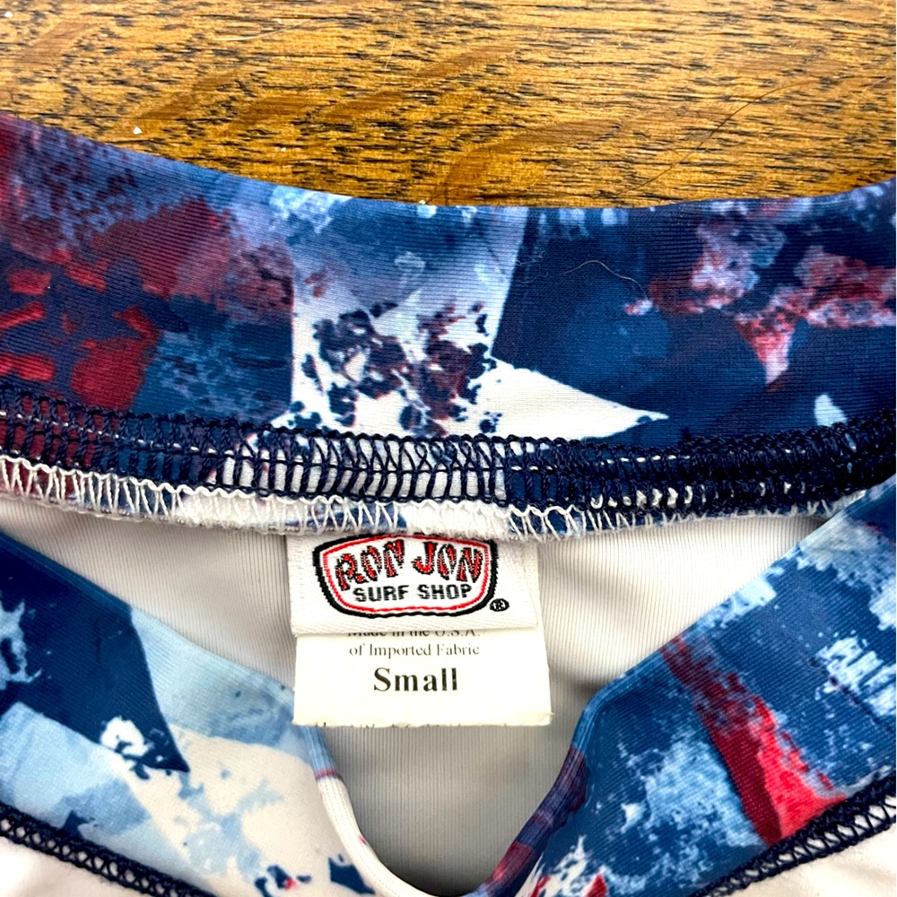 Women’s USA Ron Jon Swimshirt - Size Small! - Picture 3 of 6